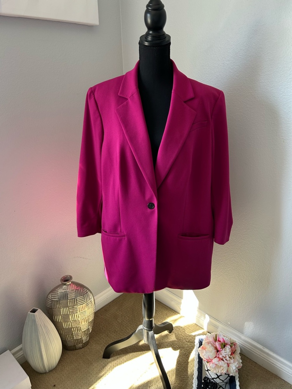 Calvin Klein Vibrant Fuchsia Single-Button Blazer
